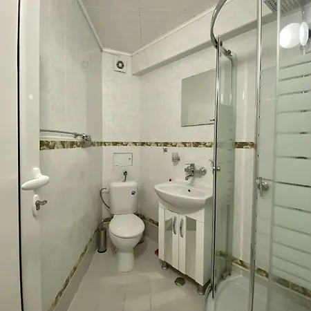 Sea Garden One Bed * Burgas